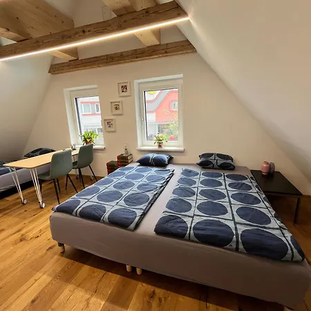 Haus 30 采尔特韦格